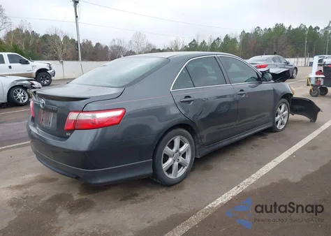 2009 Toyota Camry Se z USA, uszkodzony, nr VIN 4T1BE46K49U901948